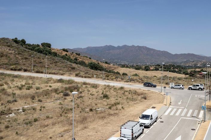 Image No.20-2 Bed Apartment for sale