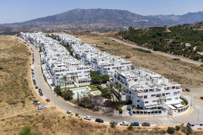 Image No.23-2 Bed Apartment for sale