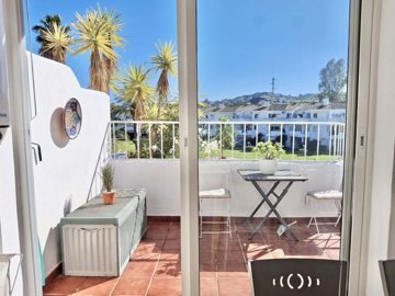 3982-669461-78d1f4f8b6655591b02d22fabb36a692d