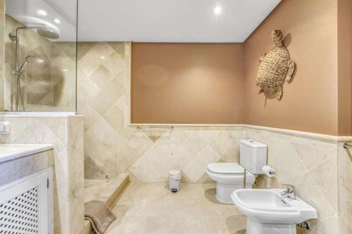 Image No.22-2 Bed Apartment for sale