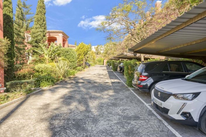 Image No.32-2 Bed Apartment for sale