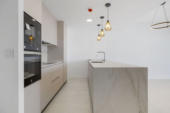 Image No.4-2 Bed Apartment for sale