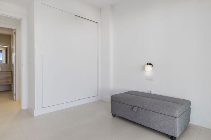 Image No.5-2 Bed Apartment for sale