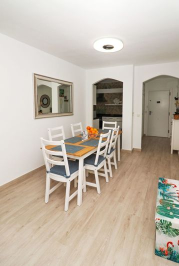 Image No.15-3 Bed Apartment for sale