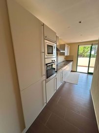 3982-698303-78d1f4f8b6655591b02d22fabb36a692d