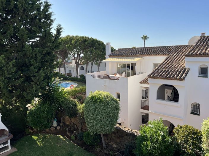 Image No.14-3 Bed Townhouse for sale