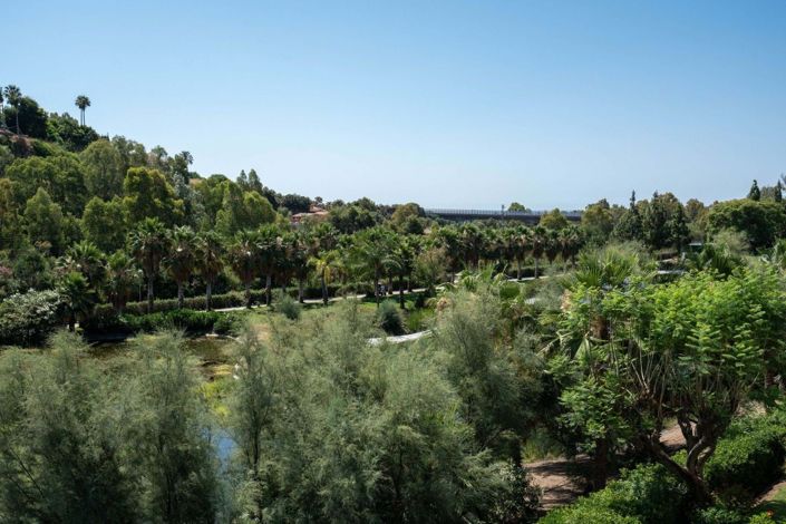 Image No.28-2 Bed Apartment for sale