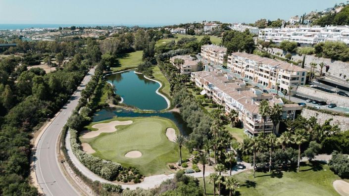 Image No.33-2 Bed Apartment for sale