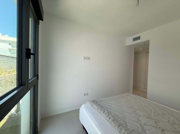 Image No.26-3 Bed Apartment for sale