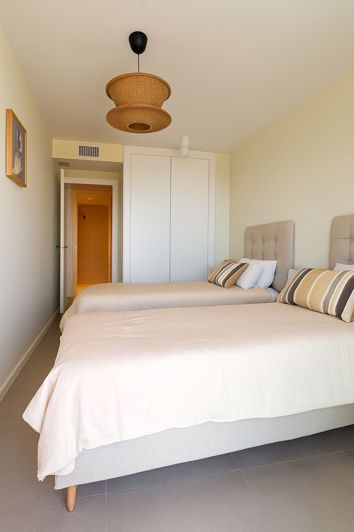 Image No.16-2 Bed Apartment for sale