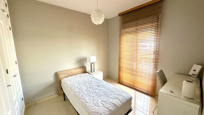 Image No.6-3 Bed Townhouse for sale