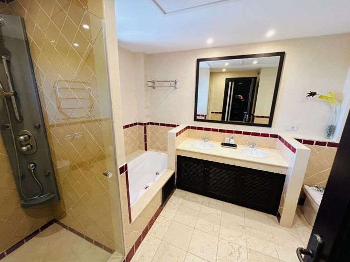 Image No.19-2 Bed Villa for sale