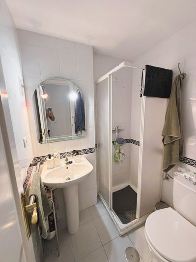 Image No.16-2 Bed Apartment for sale