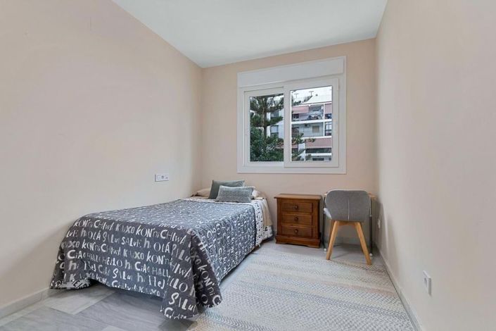 Image No.4-3 Bed Apartment for sale