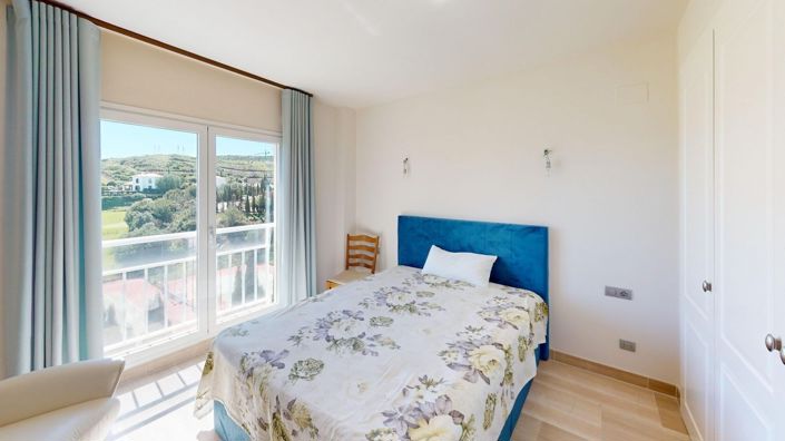 Image No.3-3 Bed Apartment for sale