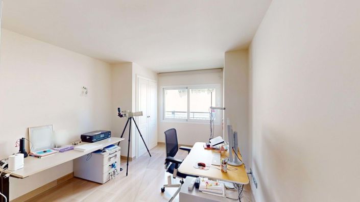 Image No.5-3 Bed Apartment for sale