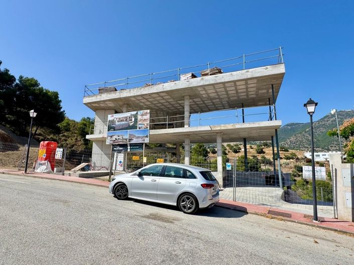 Image No.17-4 Bed Villa for sale