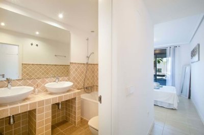 3982-694950-78d1f4f8b6655591b02d22fabb36a692d