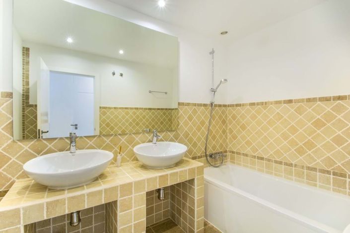 Image No.14-2 Bed Apartment for sale