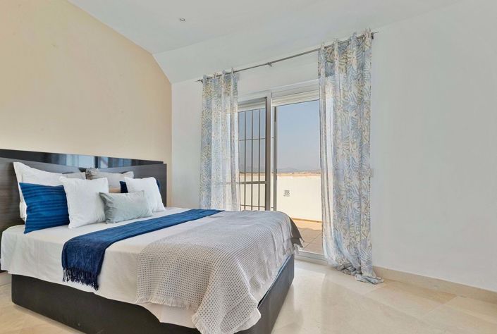 Image No.3-2 Bed Apartment for sale