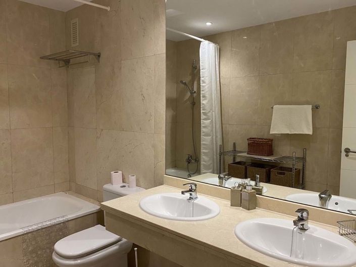 Image No.11-3 Bed Apartment for sale