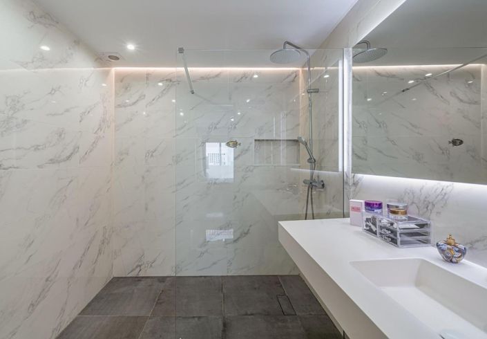 Image No.21-3 Bed Apartment for sale