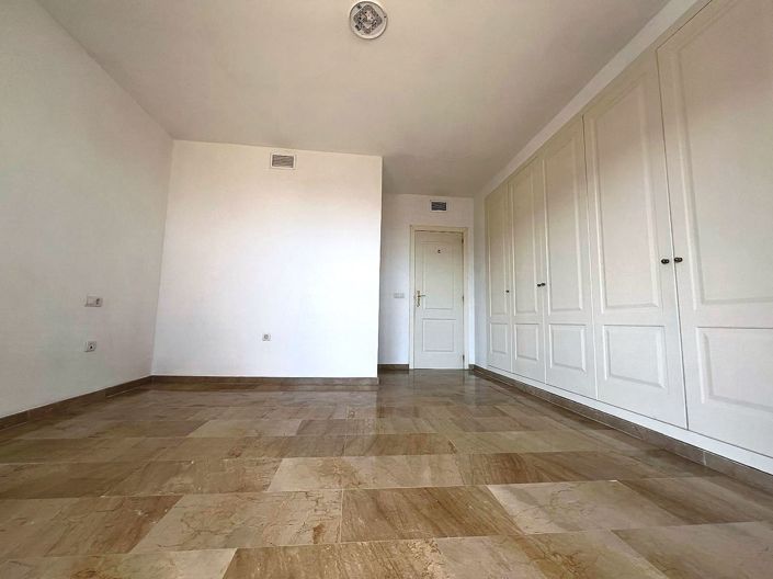 Image No.21-2 Bed Apartment for sale