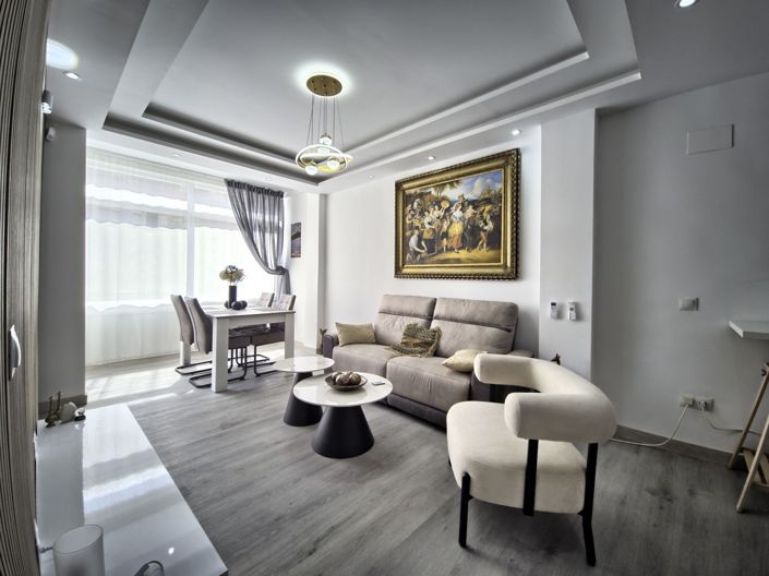 Image No.8-2 Bed Apartment for sale