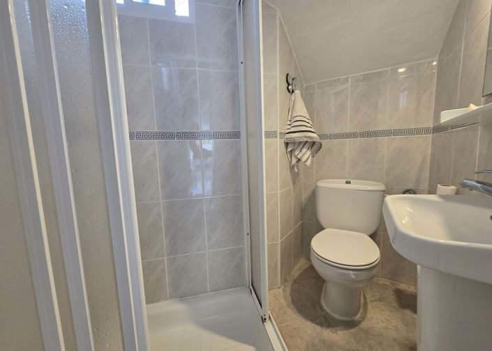 Image No.14-2 Bed Apartment for sale