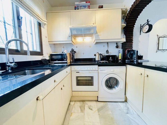 Image No.6-2 Bed Apartment for sale