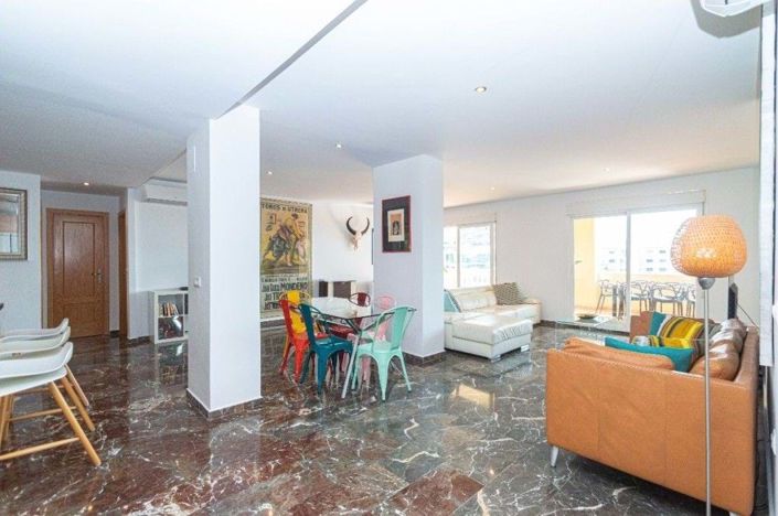 Image No.13-4 Bed Apartment for sale