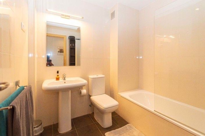 Image No.26-4 Bed Apartment for sale