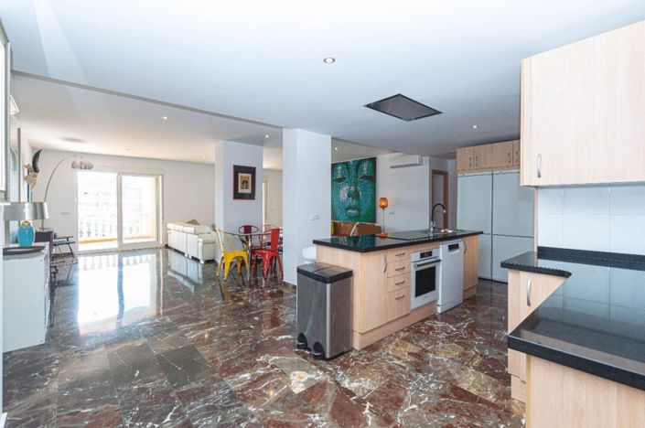 Image No.9-4 Bed Apartment for sale