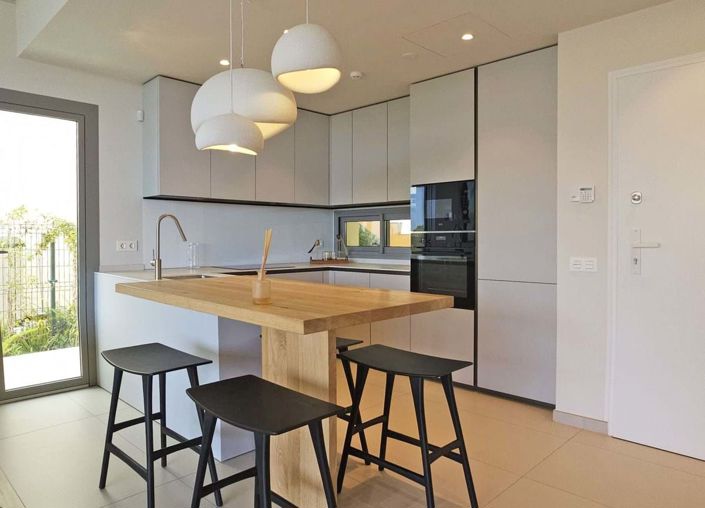 Image No.9-3 Bed Apartment for sale