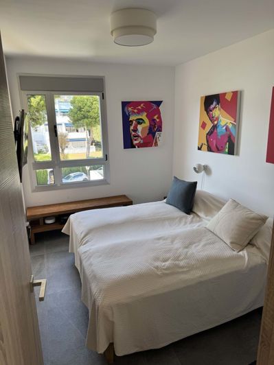 Image No.15-3 Bed Apartment for sale