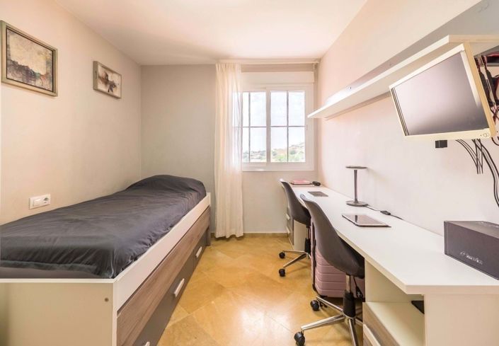 Image No.11-2 Bed Apartment for sale