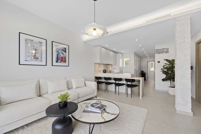 Image No.11-3 Bed Apartment for sale