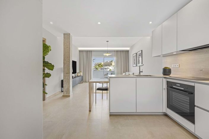 Image No.12-3 Bed Apartment for sale