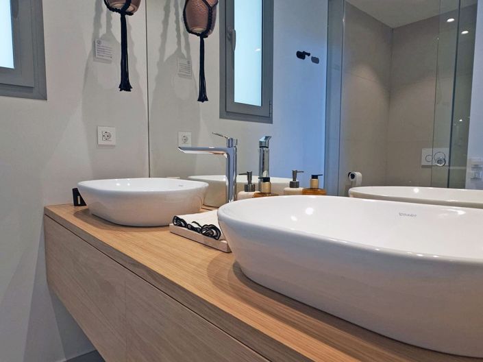 Image No.18-2 Bed Apartment for sale