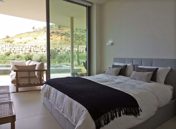 Image No.20-2 Bed Apartment for sale