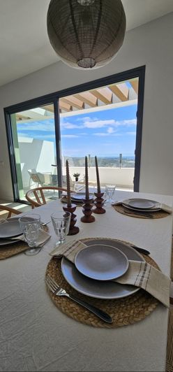 Image No.21-2 Bed Apartment for sale