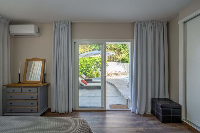 Image No.24-4 Bed Villa for sale