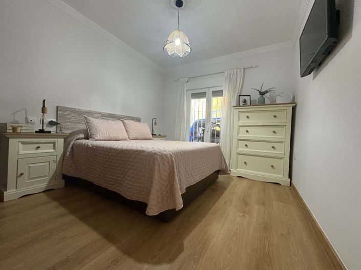 Image No.2-2 Bed Apartment for sale