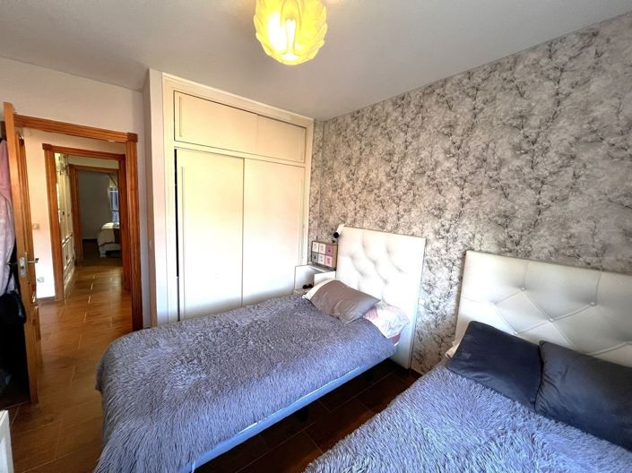 Image No.13-3 Bed Apartment for sale