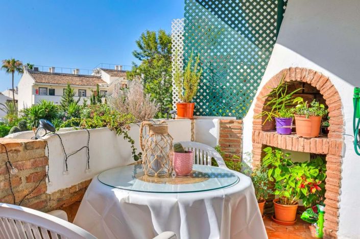 Image No.10-2 Bed Apartment for sale