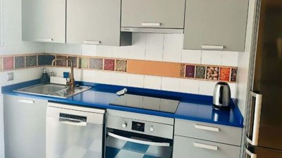 3982-703476-78d1f4f8b6655591b02d22fabb36a692d