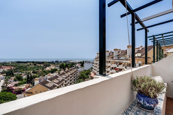 Image No.19-2 Bed Apartment for sale