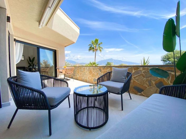 Image No.1-2 Bed Villa for sale