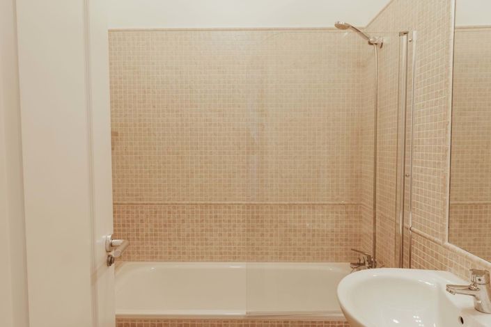 Image No.39-4 Bed Apartment for sale