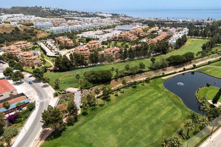 Image No.32-2 Bed Apartment for sale